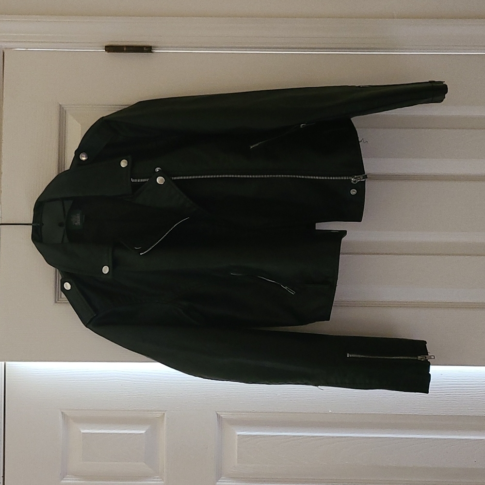 Wild fable from Target, size Large, Black nonleather jacket